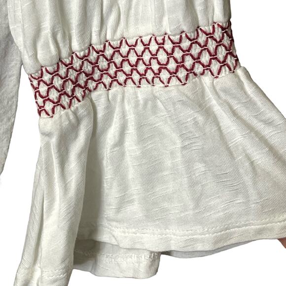 Hannah 3/4 sleeve lightweight top boho white blue red lightweight size medium - Picture 5 of 5